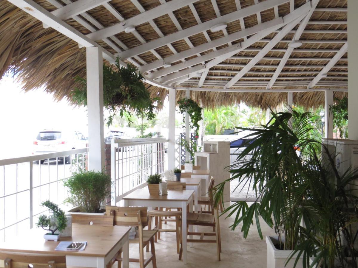 Corales Punta Cana Exteriör bild